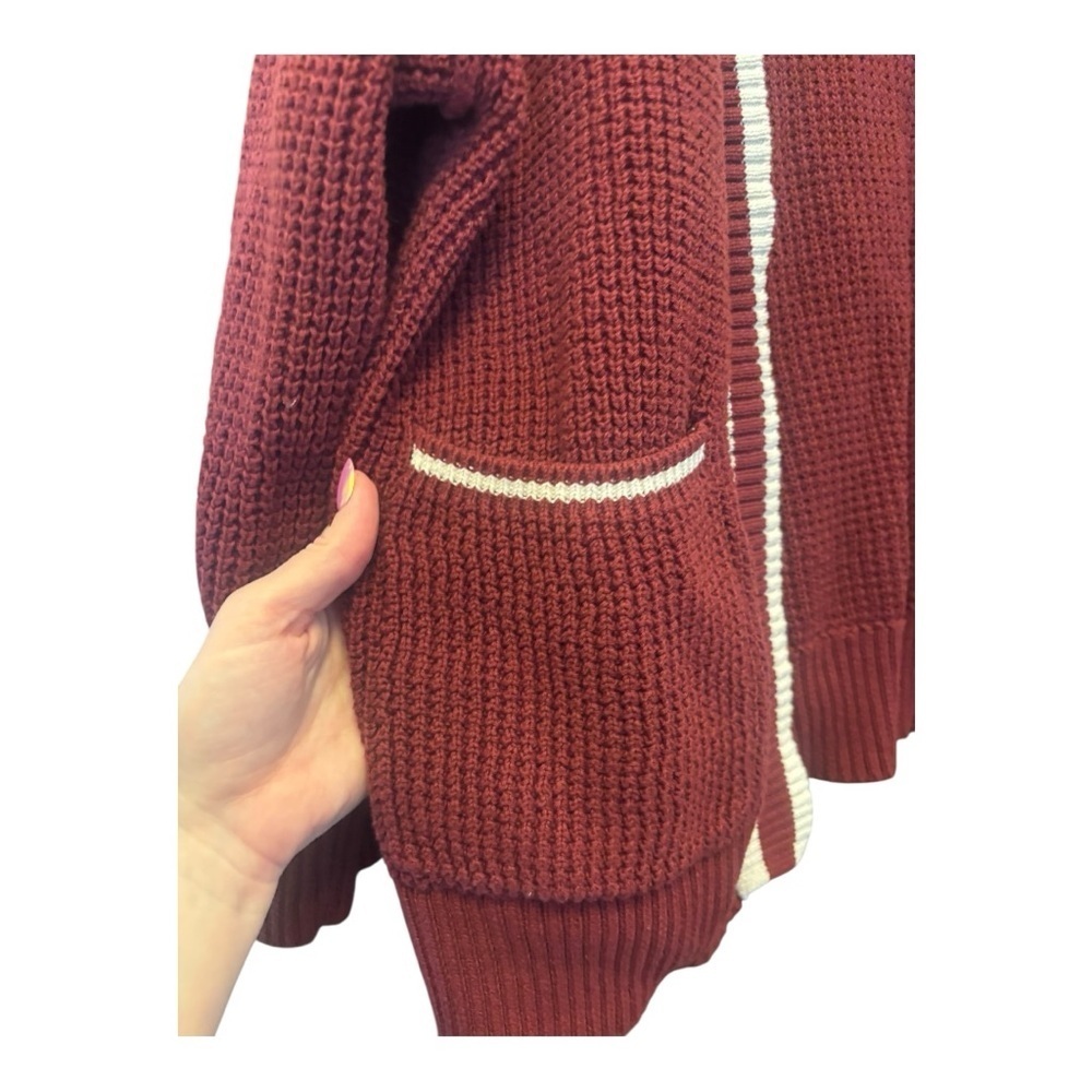 Universal Thread Red Cardigan Size Large (L) - Picture 5 of 8